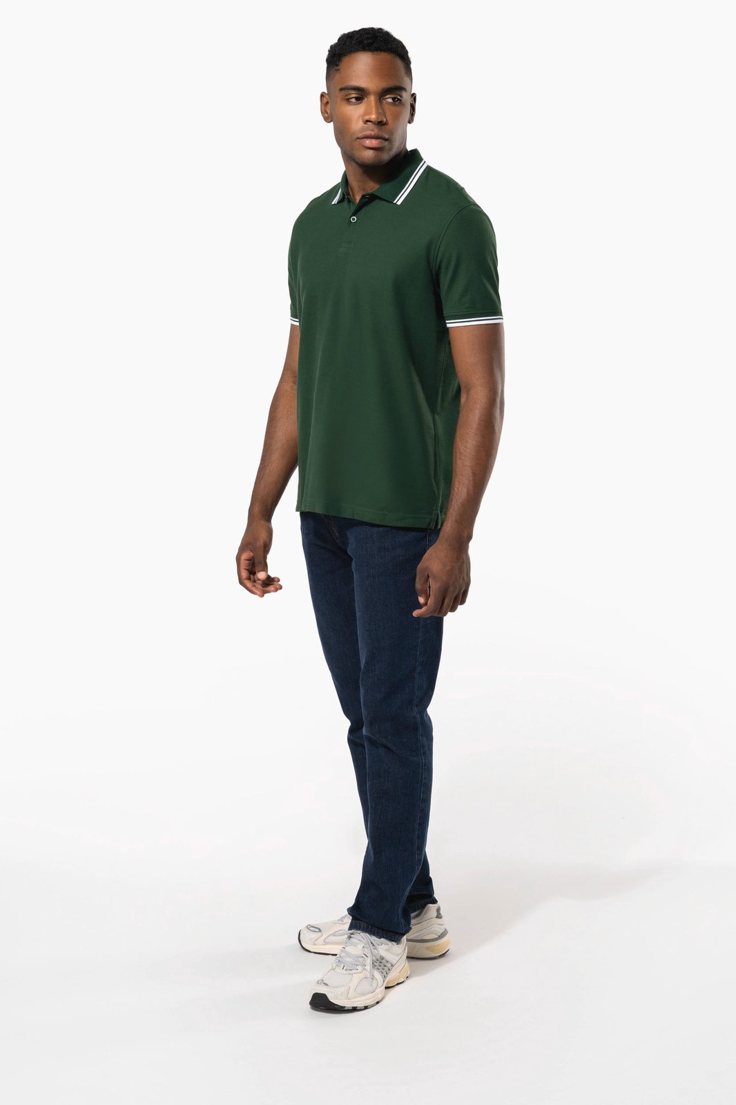 Polo homme manches courtes à liserés contrastés