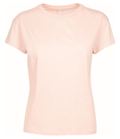 Tee-shirt femme 140 g/m² — BUILD YOUR BRAND LADIES BOX TEE — coloris Pink #Couleur_Pink